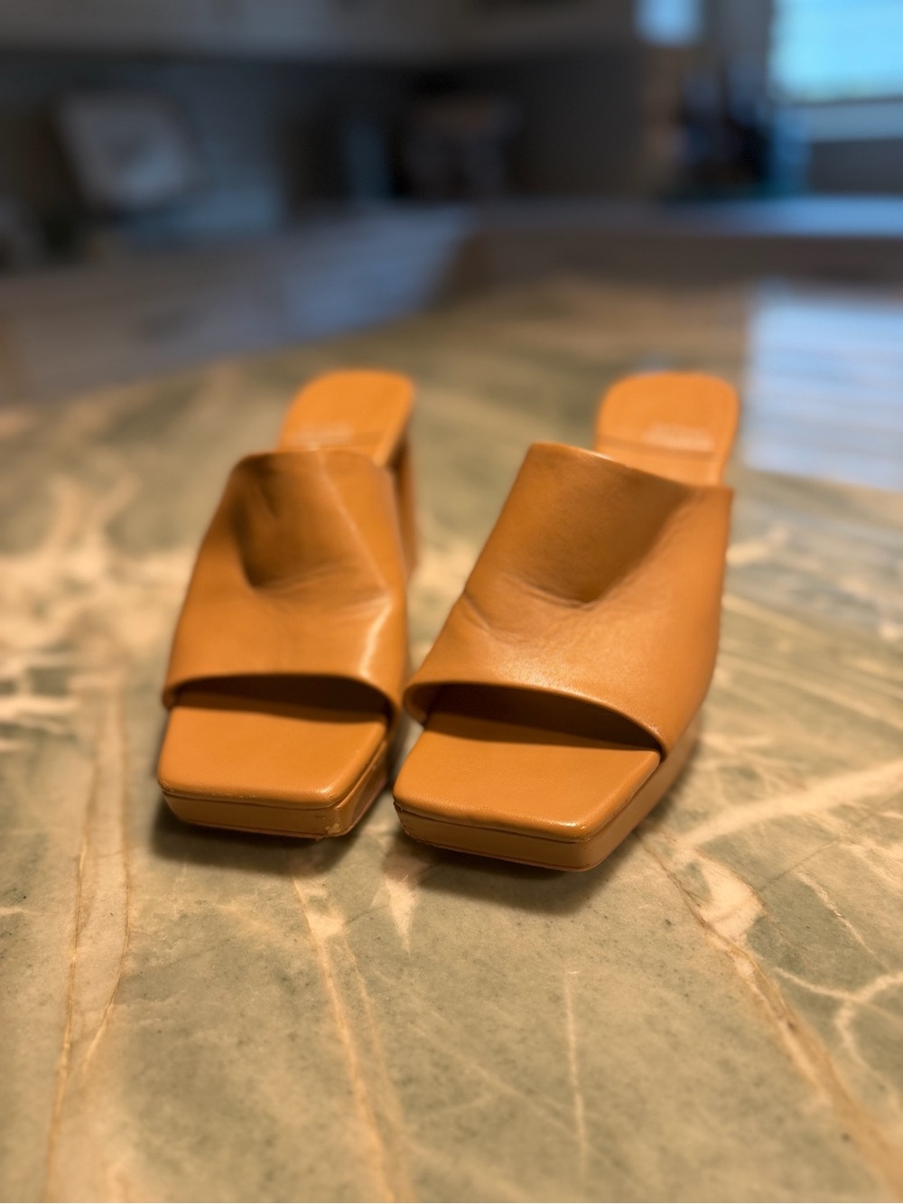 Jeffrey Campbell platform heels- size 9 Leather